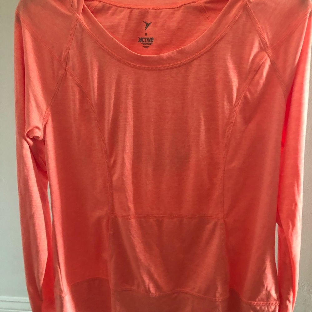 dry-fit long sleeve hoodie